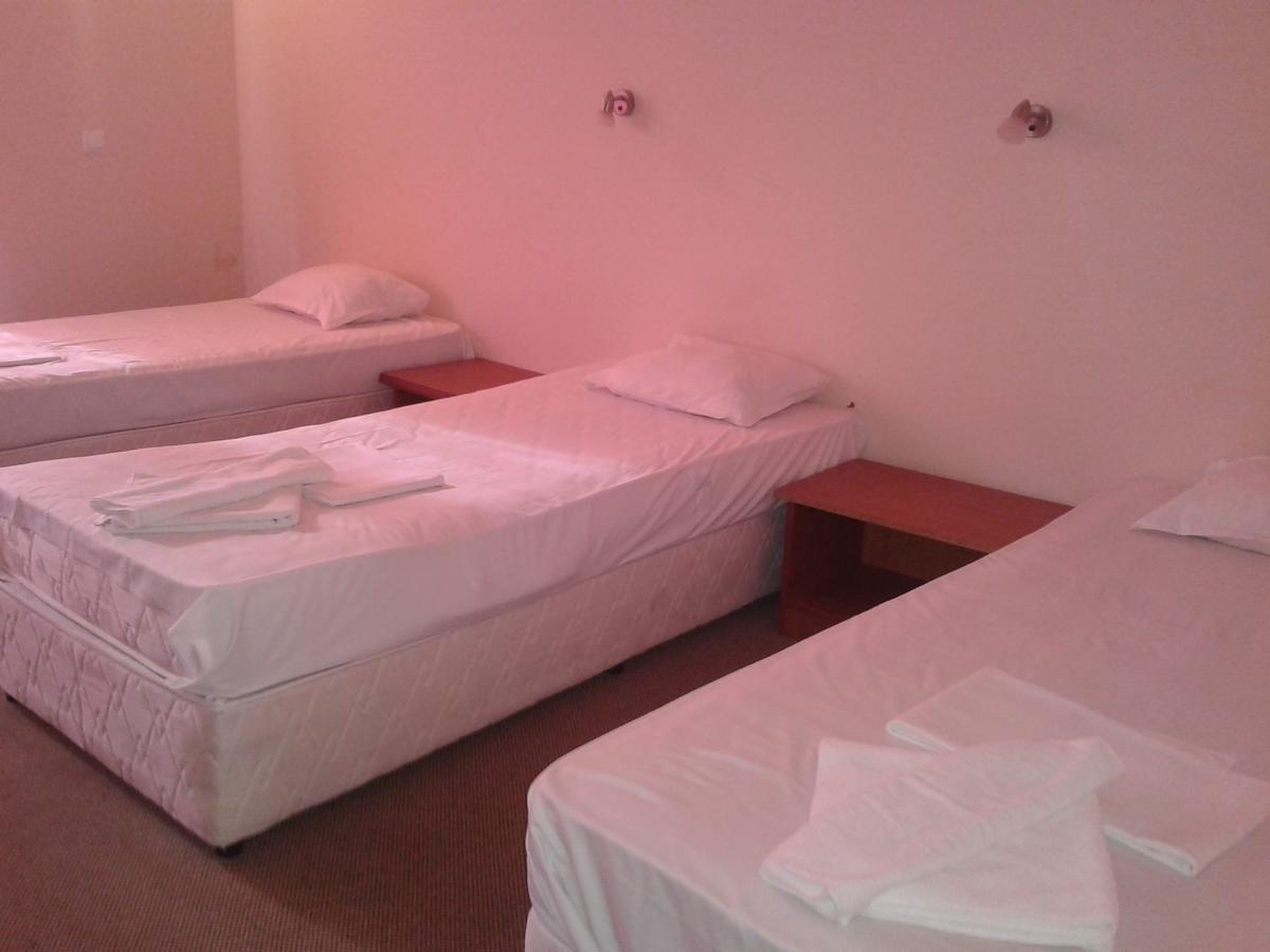 Hotel Seasons 2 Napospart Kültér fotó