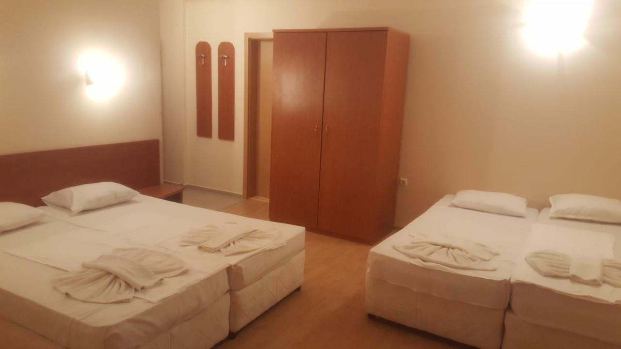 Hotel Seasons 2 Napospart Kültér fotó